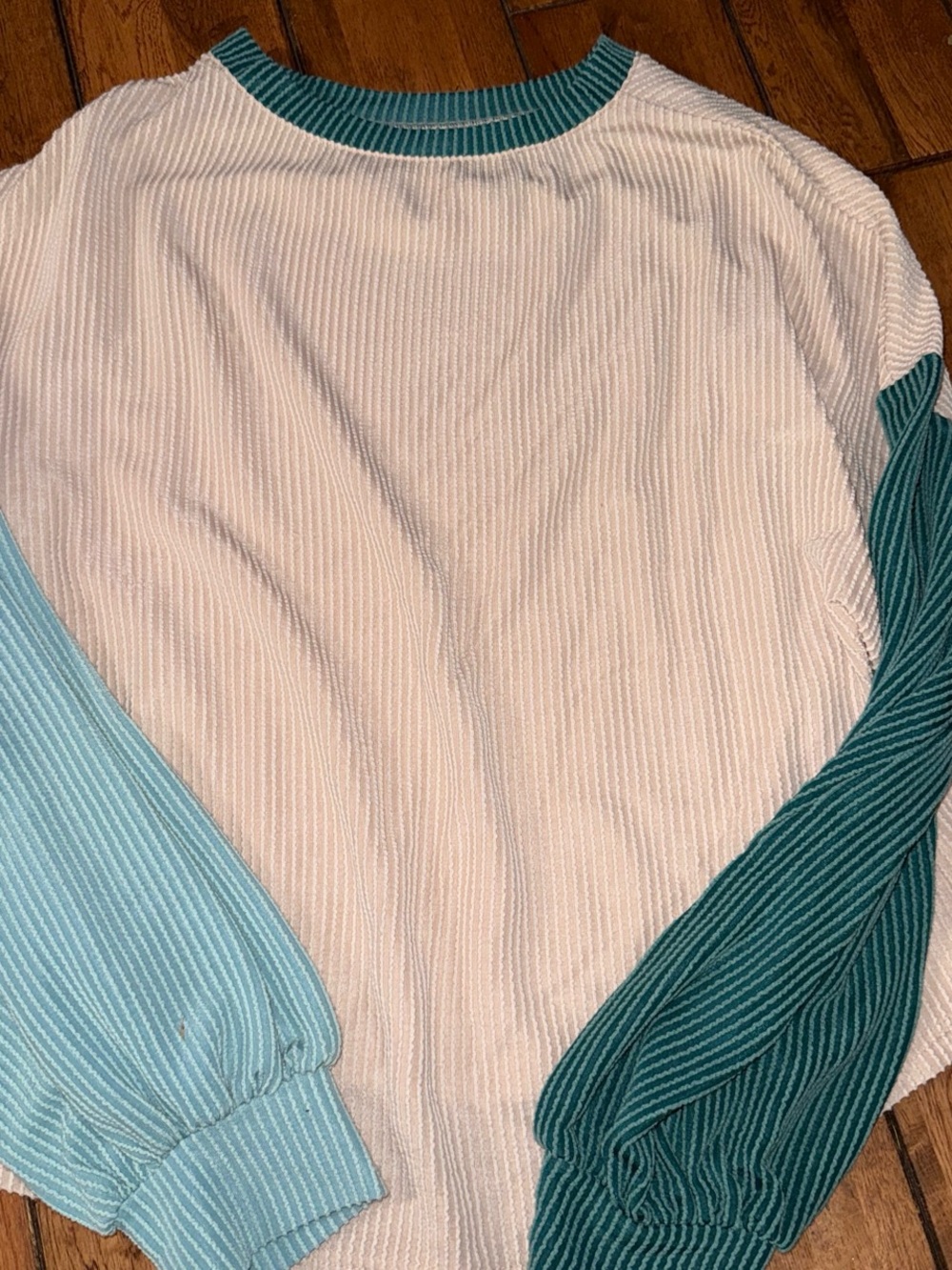 SHEIN Colorblock Ribbed Sweatshirt in Cream, Teal & Light Blue